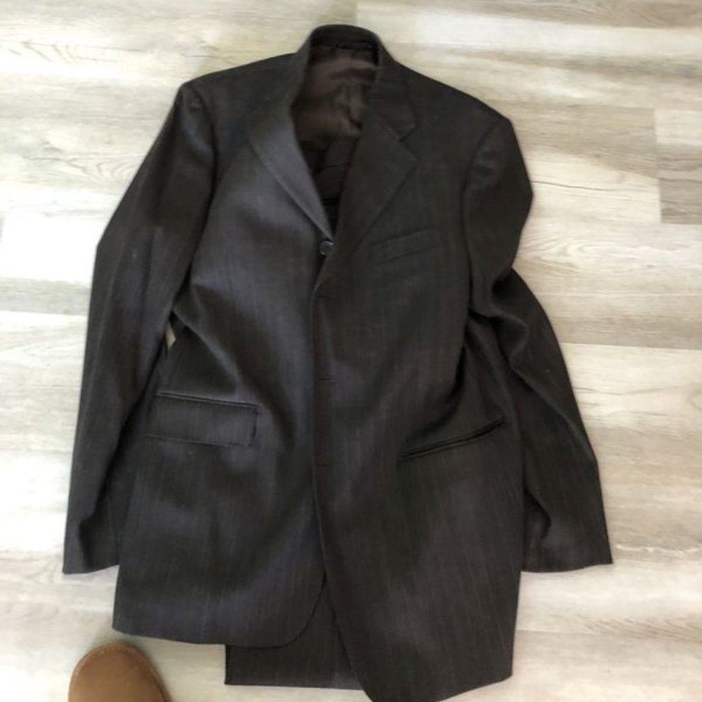 Suit